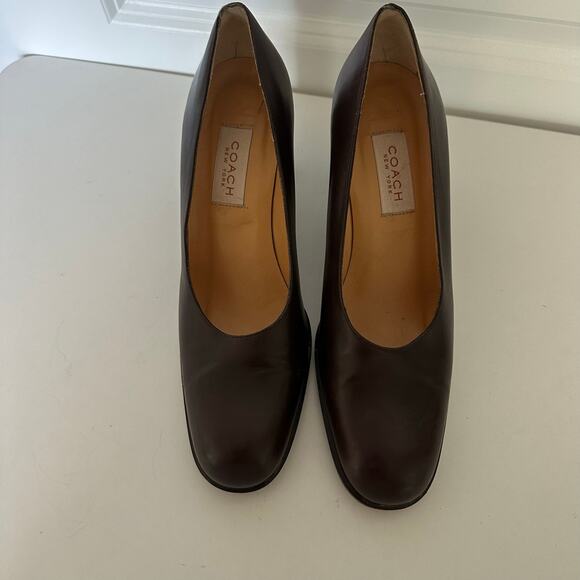 Coach vintage heels - Gem Coach (8.5) Vintage Brown Italian Leather Block Heel Round Toe Pump Heels